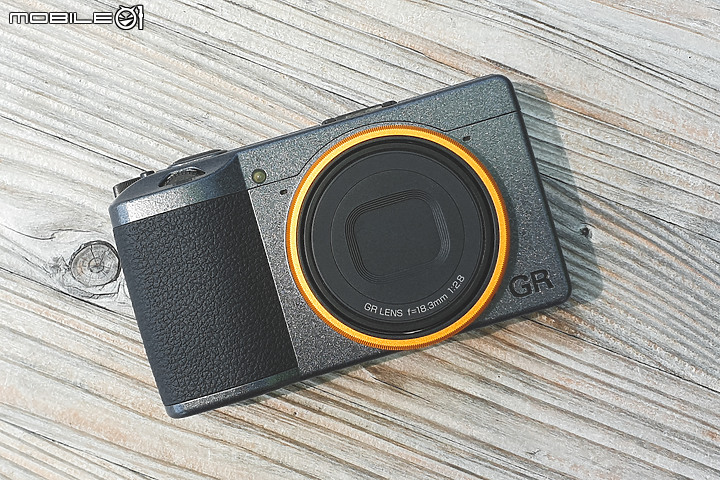 Ricoh GR III Street Edition 全台獨家開箱 & Full Press Snap 試玩體驗!