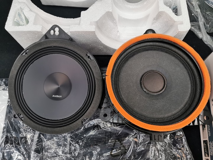 ［改裝文-Part2］Prius 4.5 升級Audison AP6.5 中低音喇叭+DIY拆門飾板圖解及(安卓改機)