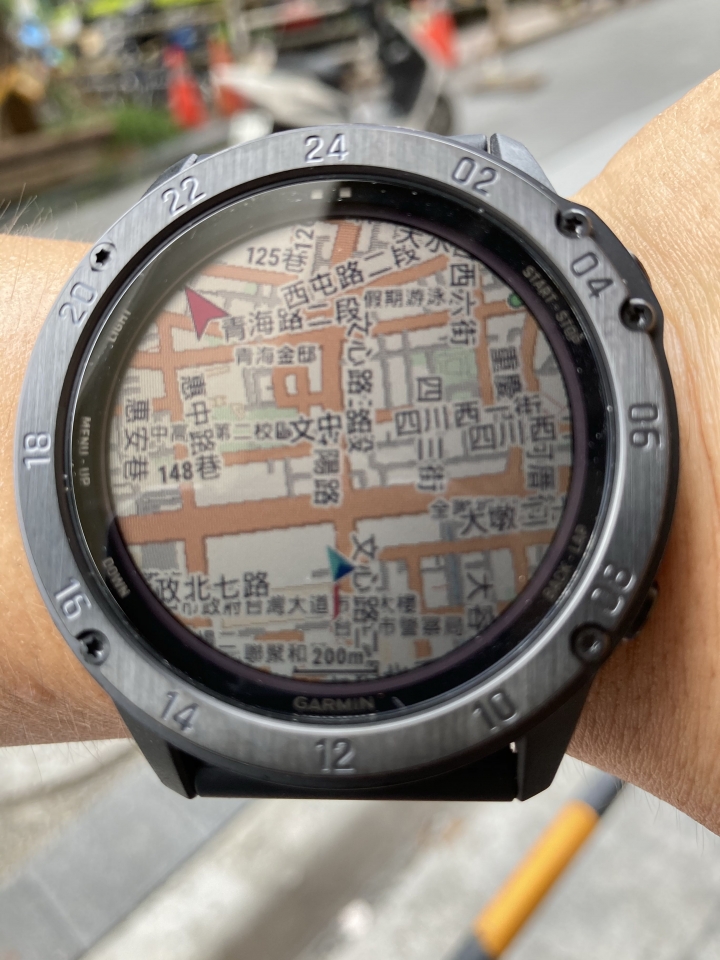 ［簡單開箱］GARMIN TACTIX DELTA SOLAR