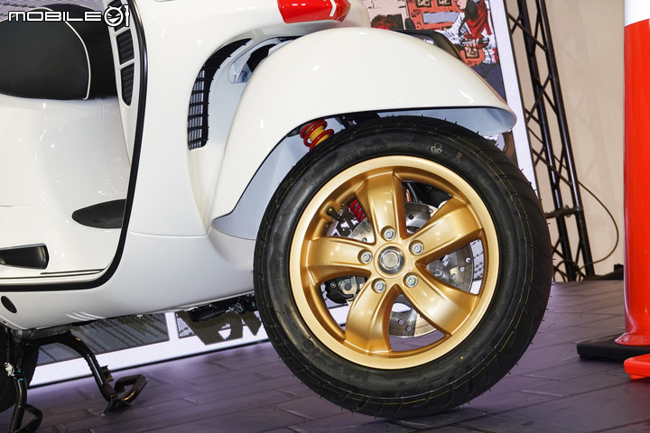 【採訪】Vespa Sprint 150 Racing 60's 特仕版台灣上市｜傳承 60 年代賽車精神