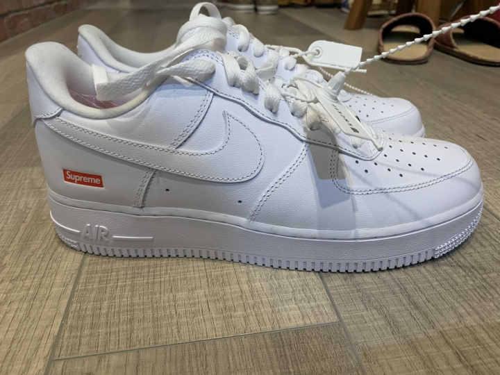 「開箱」Nike Air Force 1 Low / Supreme
