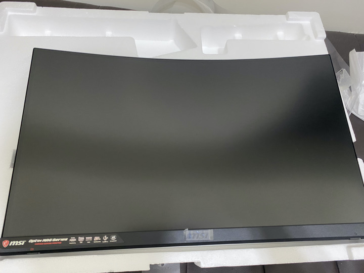 MSI MAG272CQR試用活動。