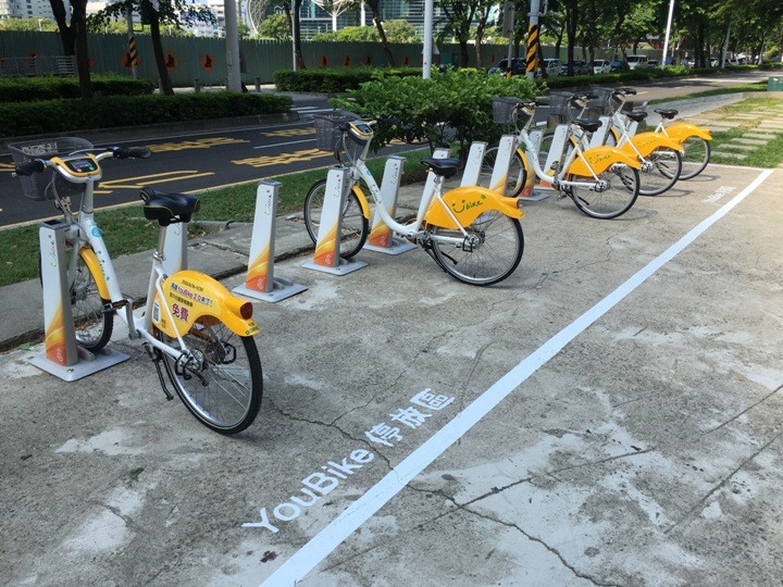 漫遊高雄前鎮,從騎YouBike2.0開始…