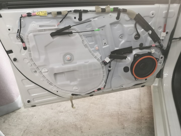 ［改裝文-Part2］Prius 4.5 升級Audison AP6.5 中低音喇叭+DIY拆門飾板圖解及(安卓改機)