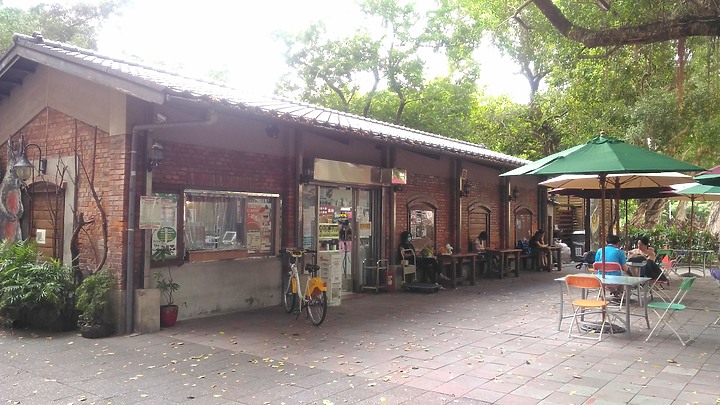 【小惡魔振興劵】 台北輕旅行,在都市中感受田園光和穿越時空的日式風情 - 台灣大學