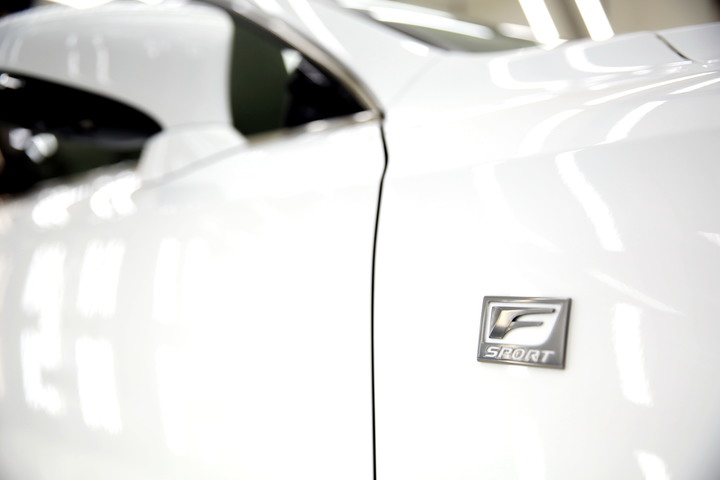點我看大圖 IS300h車齡五年半里程11萬km,分享IS300h五年十一萬公里車子日常保養及輪胎使用心得,輕度改裝,除車內異音,冷氣異味處理等相關經驗