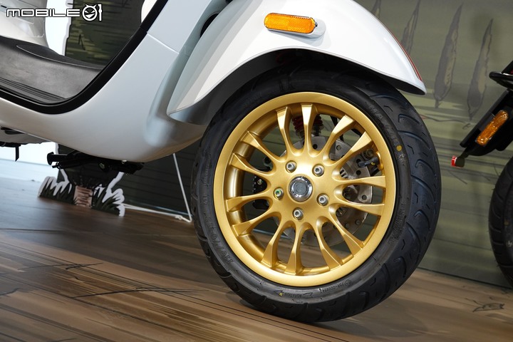 【採訪】Vespa Sprint 150 Racing 60's 特仕版台灣上市｜傳承 60 年代賽車精神