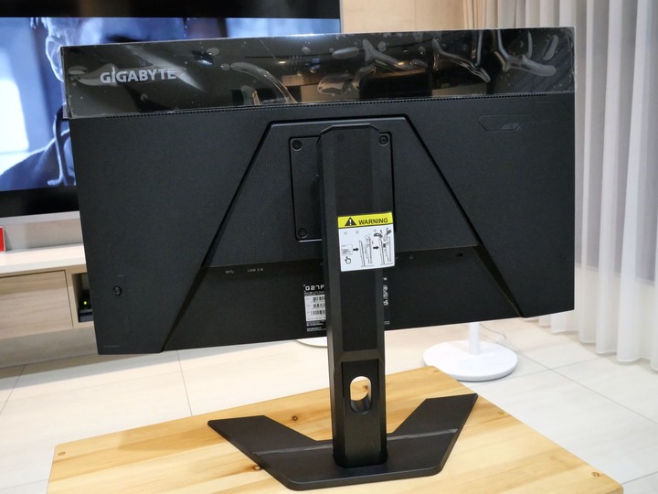 入門電競螢幕 GIGABYTE G27F 簡單心得