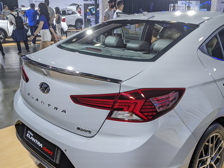 elantra sport也出了冶煉灰(水泥灰)了