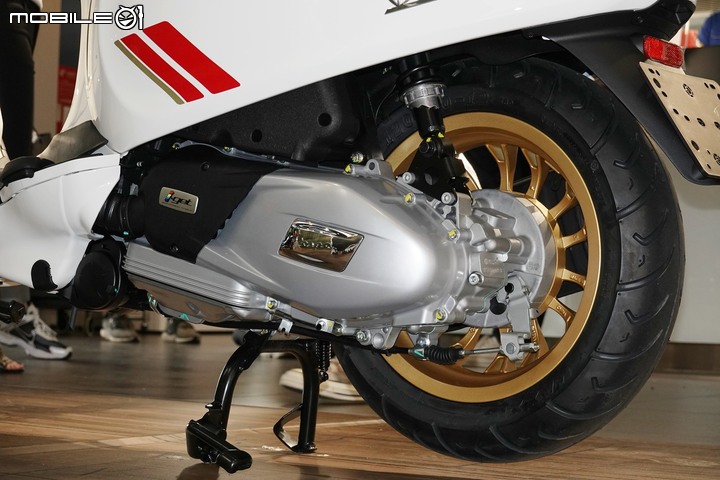 【採訪】Vespa Sprint 150 Racing 60's 特仕版台灣上市｜傳承 60 年代賽車精神