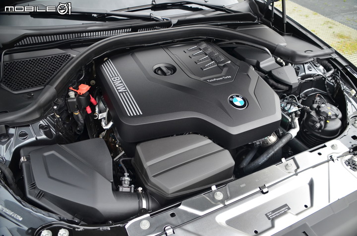 BMW 318i Luxury 試駕,內斂低調卻又讓人愛不釋手!