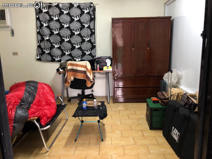 【開箱】 不破壞地面 古亭 5 坪租屋處大改造