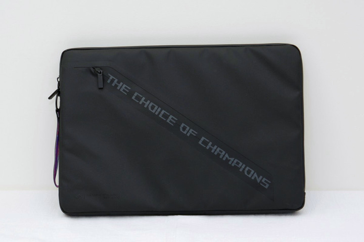 白嫩小鋼炮 ASUS ROG Zephyrus G14 電競筆電開箱