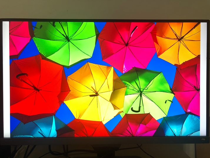 終於汰舊換新! BenQ EW2780Q簡單開箱分享