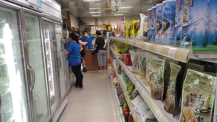 【小惡魔振興劵】 台北輕旅行,在都市中感受田園光和穿越時空的日式風情 - 台灣大學