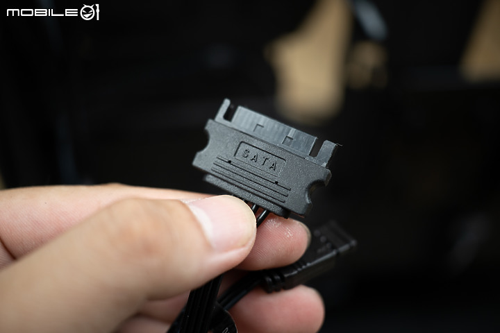 DRGB更吸睛、進氣大增量 Phanteks P500A DRGB