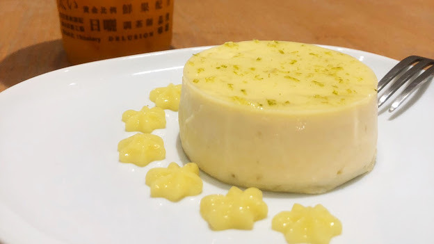 1%Bakery|發現台中最夯的乳酪蛋糕,推薦綠豆沙牛奶與鹹蛋黃餅乾乳酪蛋糕 父親節優惠中.