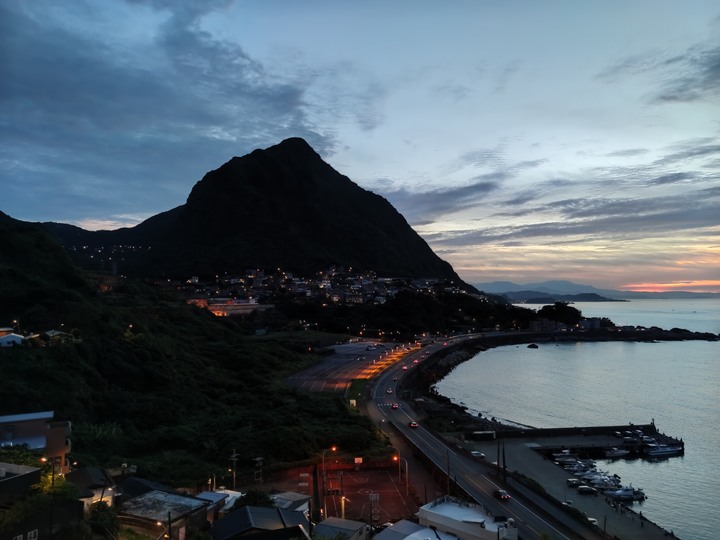 越夜越美麗-小米10pro陰陽海夜拍分享