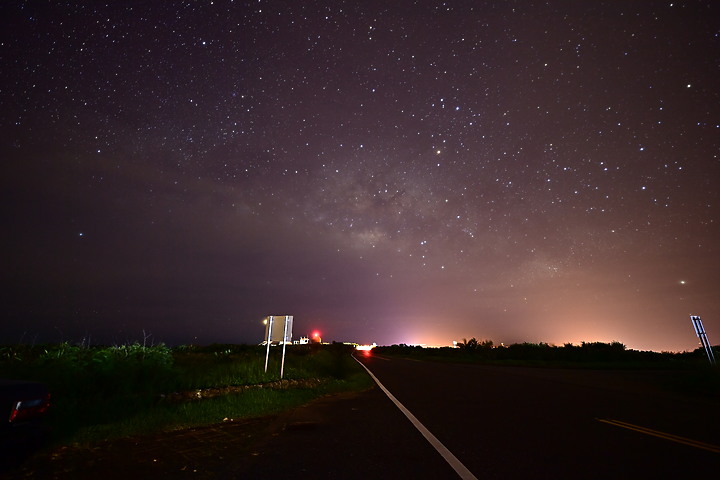 車城屏鵝公路旁夏日銀河秘境，保證超美，在平地就可以欣賞到美麗銀河。