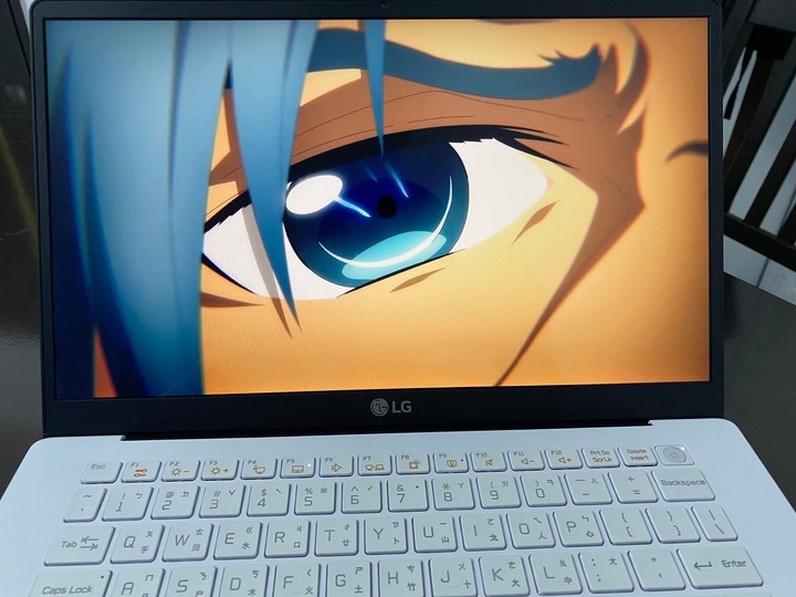 換新筆電 LG 14Z90N 開箱