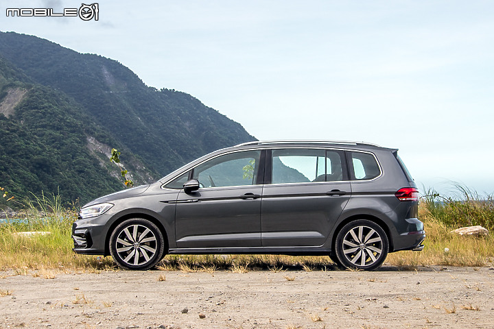 Volkswagen Touran 280 TSI R-Line 試駕 為了家庭而生的 5+2 MPV
