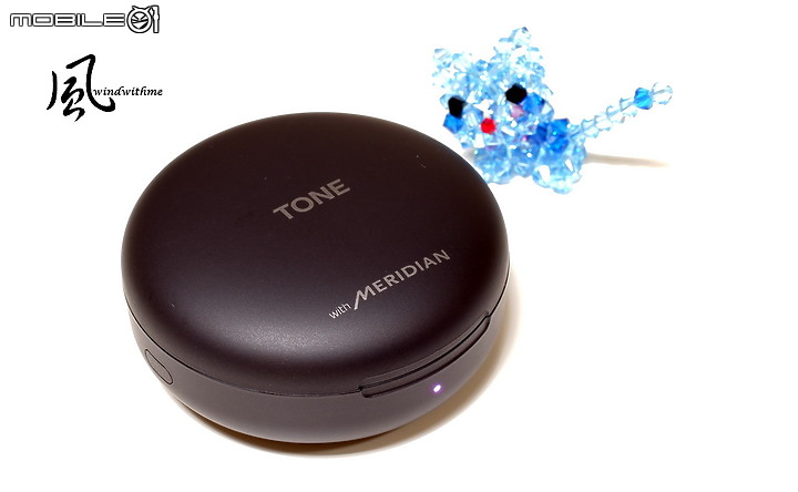 點我看大圖 結合紫外線殺菌與高續航力 - LG TONE Free真無線藍芽耳機FL7試用心得