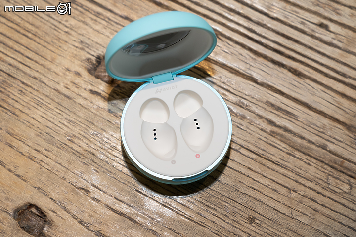 專為女性而生！ AVIOT TE-D01i 可換面板馬卡龍耳機時尚登場！