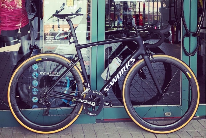 Zullo Inqubo (夢幻Deda EOM 16.5 硼鋼管材) 變型管 + T47五通 + ISP座管 + 碟煞😈😈