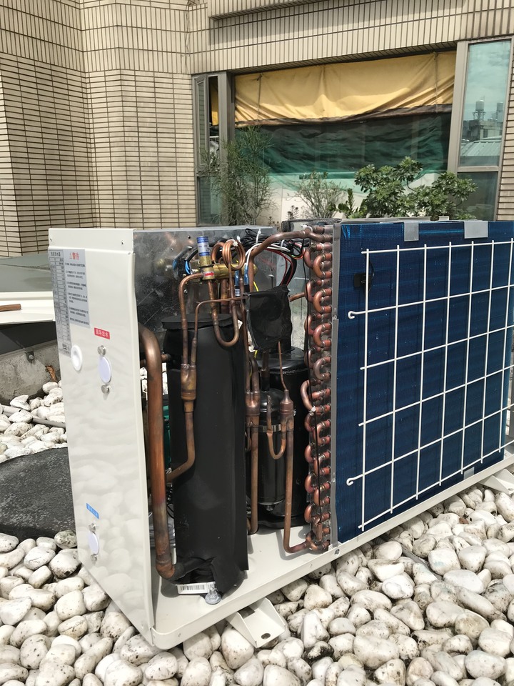 上群熱泵主機關箱VS大陸淘寶熱泵主機開箱及自行DIY安裝