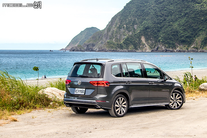 Volkswagen Touran 280 TSI R-Line 試駕 為了家庭而生的 5+2 MPV