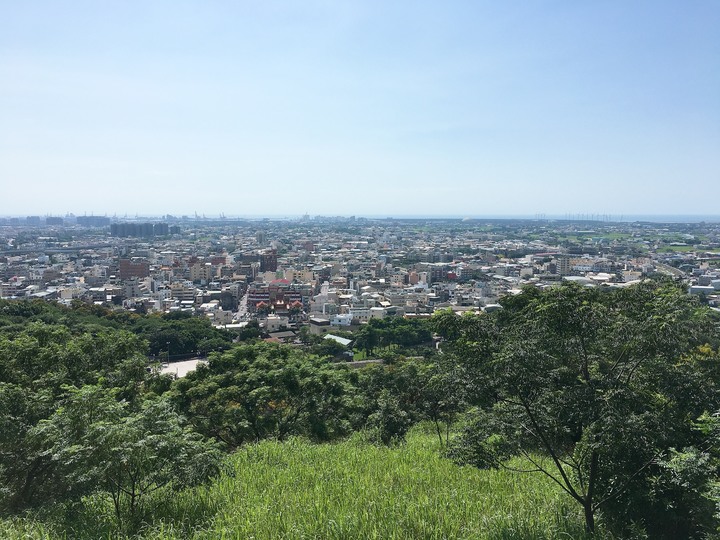 清水鬼洞，還有鰲峰山可以看美景！