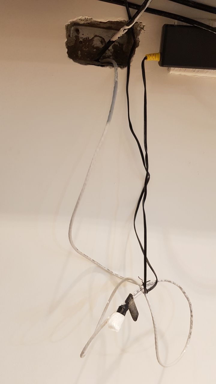 家裡凱擎cable凱勤的網路怎麼接才能讓每層樓可以用