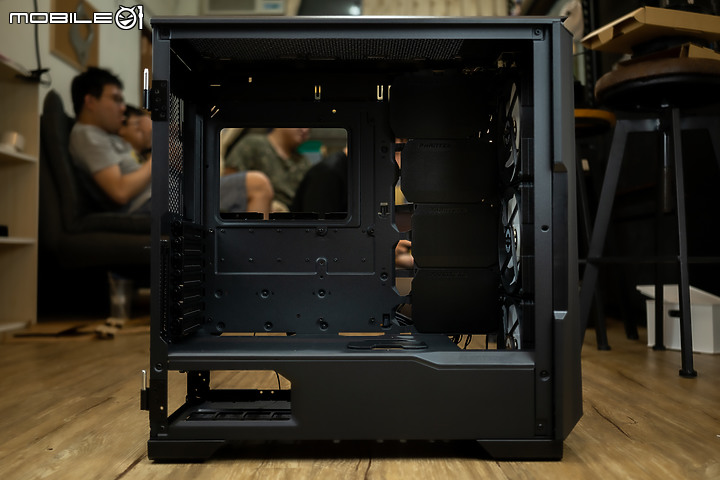 DRGB更吸睛、進氣大增量 Phanteks P500A DRGB