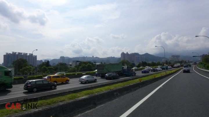 【市場評論】不切實際的七大建議，解決國道塞車且先解決三寶！