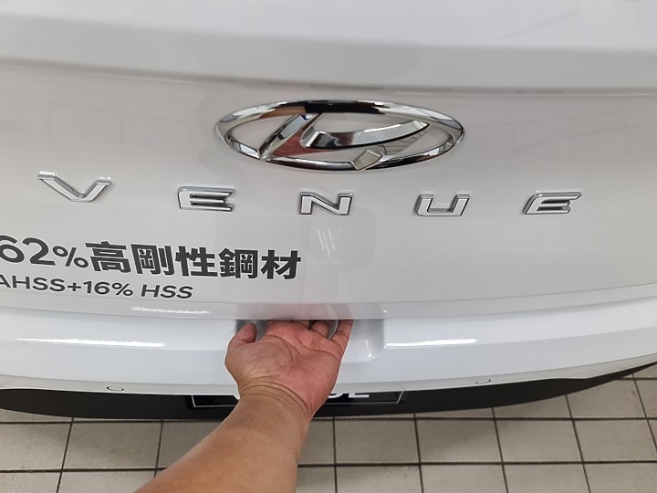 挑戰尺碼迷思!4米都會小休旅新選擇 Hyundai Venue靜態賞車