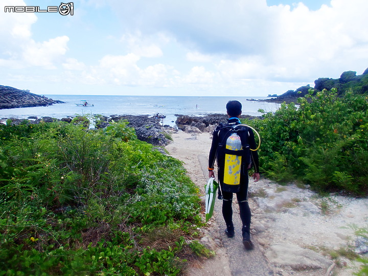 點我看大圖 (映像旅行) 到後壁湖泡水消暑一“夏" in 屏東恆春鎮 feat. Canon PowerShot G1 X Mark III