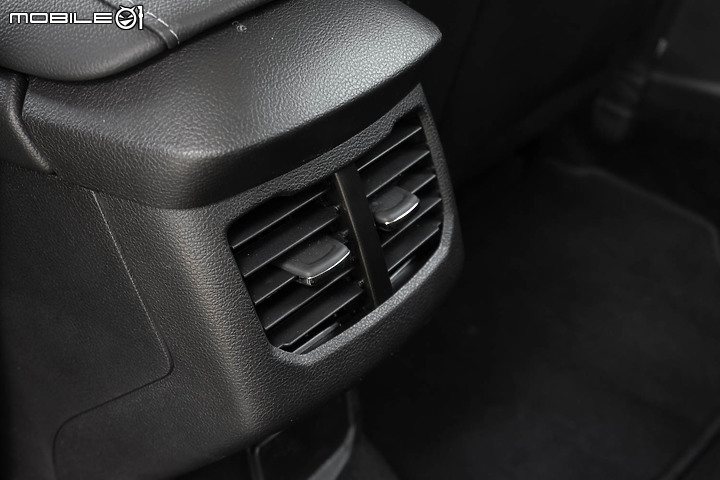 Ford 旅行師兄弟鬩牆，Mondeo Wagon、Focus ST Wagon 如何抉擇？