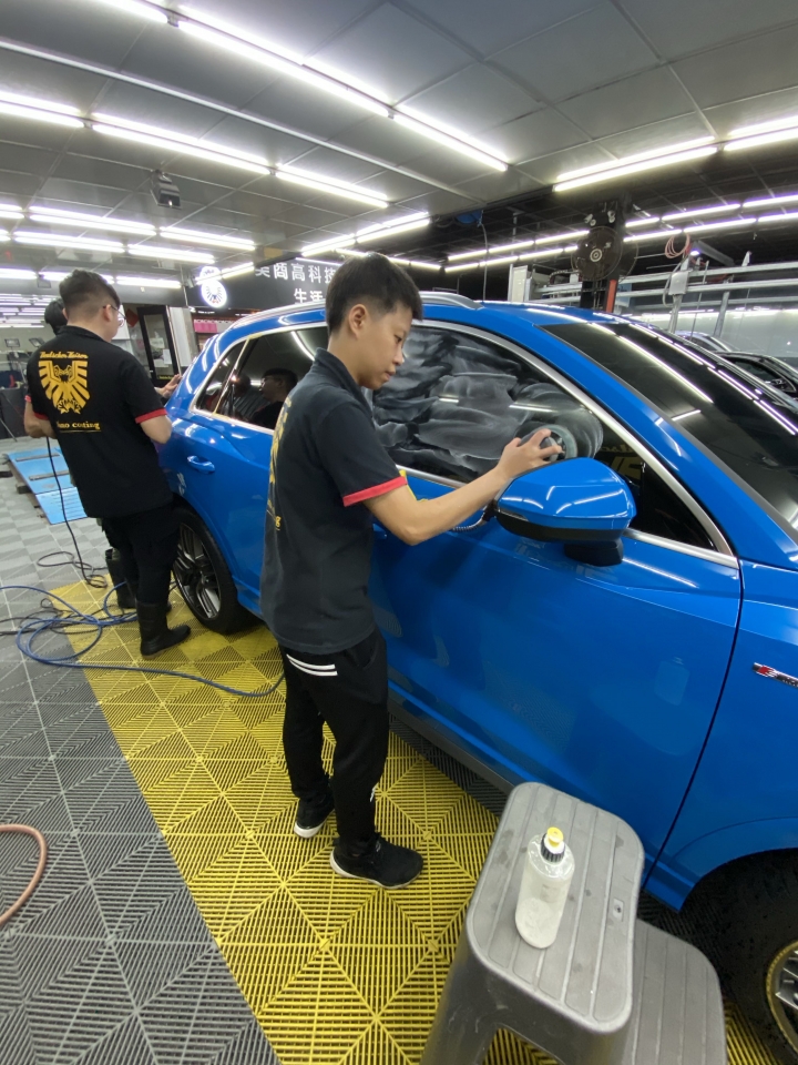 Audi Q3 40TQ 鍍膜!鍍膜!趕緊來去鍍膜!