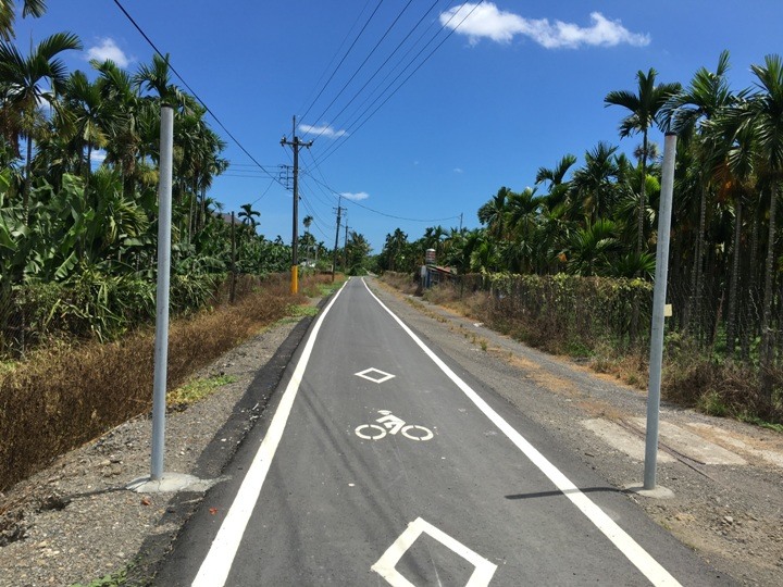 屏 東 萬 金 糖 鐵 自 行 車 道