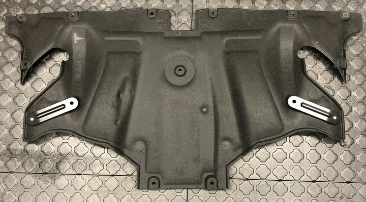 《Model Y》車底護板空力改進 (和Model 3比較)