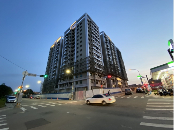 麗寶集團 中福建設 微笑城市 一期建案