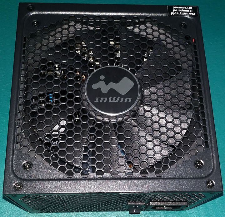 InWin P75 750W金牌全模組電源供應器開箱