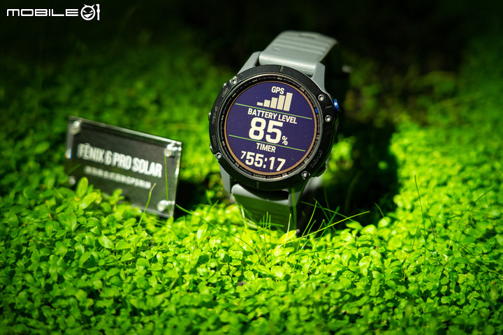 Garmin發表太陽能智慧腕錶系列 全新Instinct錶款竟擁有「無限電力」?