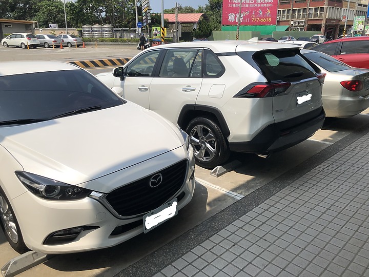 【RAV4 汽油旗艦 開箱文】 二寶奶爸的二度換車之旅