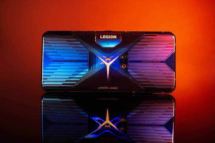 電競機開尬!Lenovo Legion Phone Duel預購開始,起價24,990元