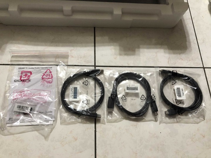 GIGABYTE GAMING G32QC 適合多用途使用, 征戰娛樂、工作皆能稱心如意