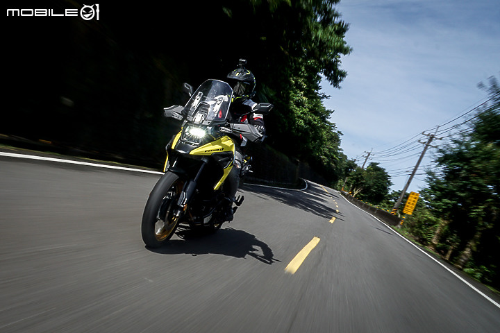 SUZUKI V-Strom 1050XT 試駕 電控上滿越野更輕鬆