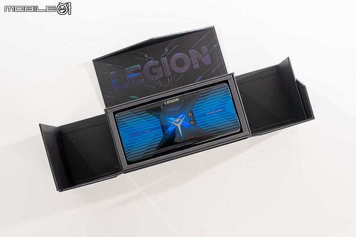 Lenovo Legion Phone Duel開箱速覽 規格同樣到頂、中置設計夠噱頭