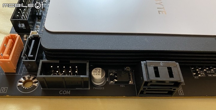 [開箱] 我的白化黑系 GIGABYTE B550 VISION D 黑蘋果VM機