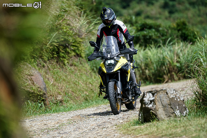 SUZUKI V-Strom 1050XT 試駕 電控上滿越野更輕鬆